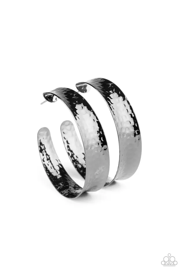 Earrings Paparazzi Jewelry Paparazzi Earring Fearlessly Flared Black