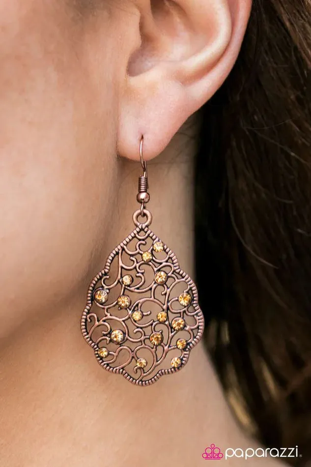Paparazzi Jewelry Earrings Paparazzi Earring Dreaming of Castles Copper